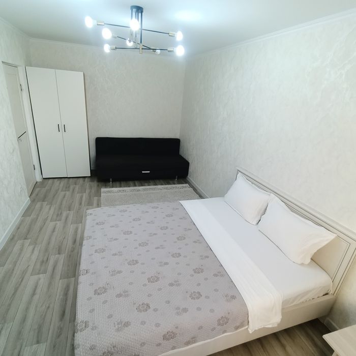 Сдам посуточно 1 кв в 11 микр