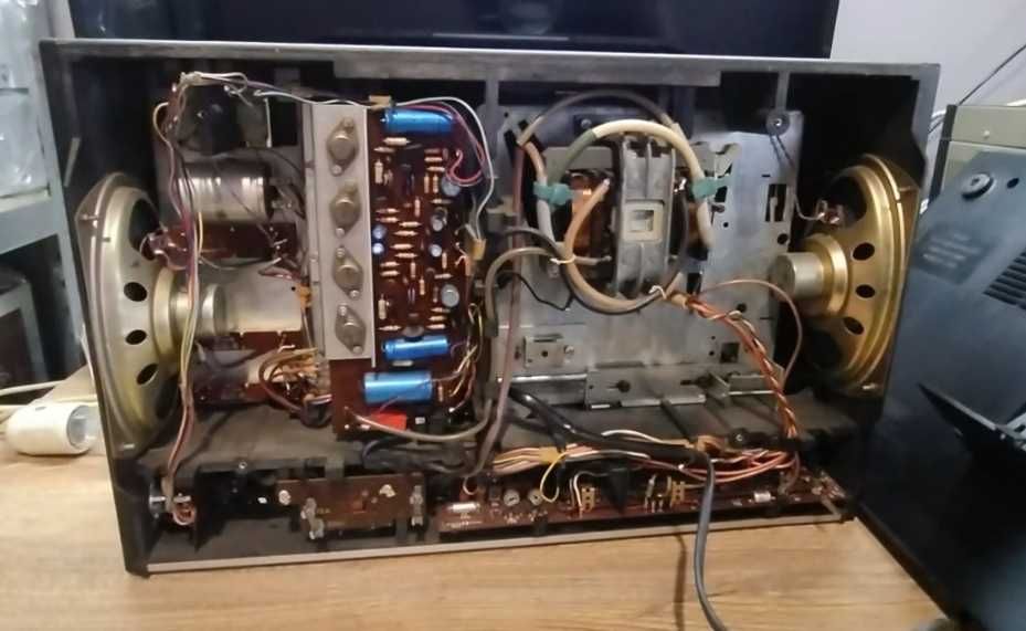 Magnetofon Stereo Unitra ZRK model - M1417S