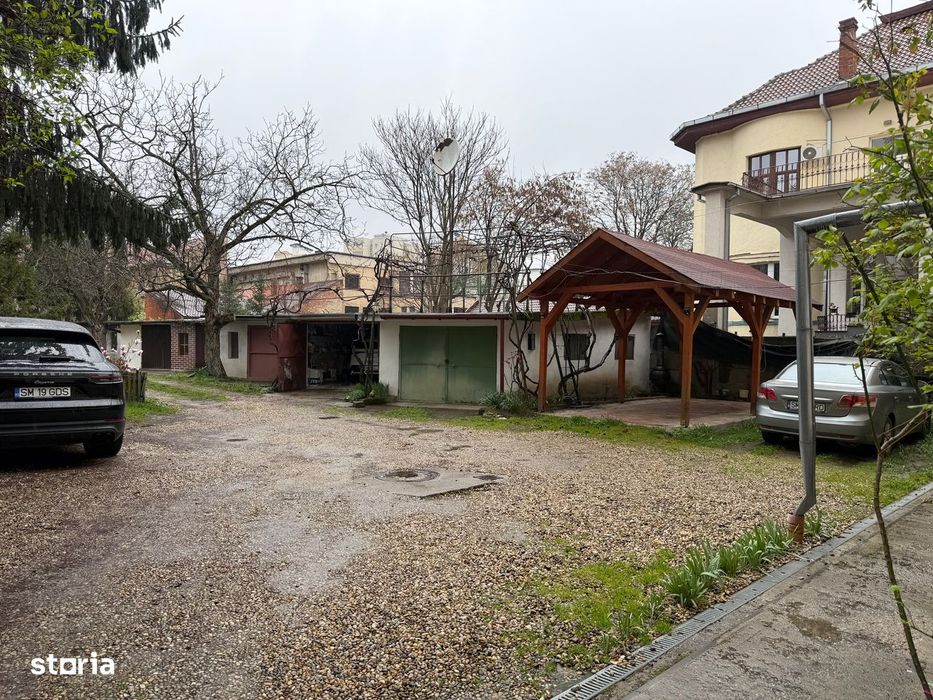 Apartament 3 camere,cu garaj,Zona Centrala