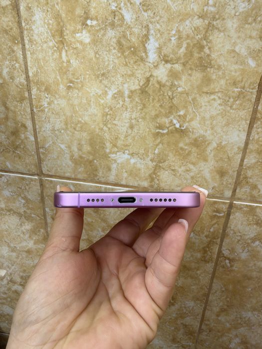 Se vinde Iphone 16 Plus