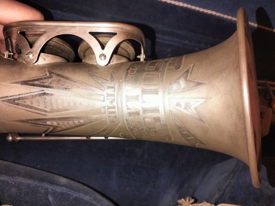 Saxofon Solist de lux Timiș