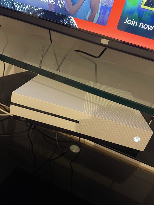 Vand xbox seria s 1T