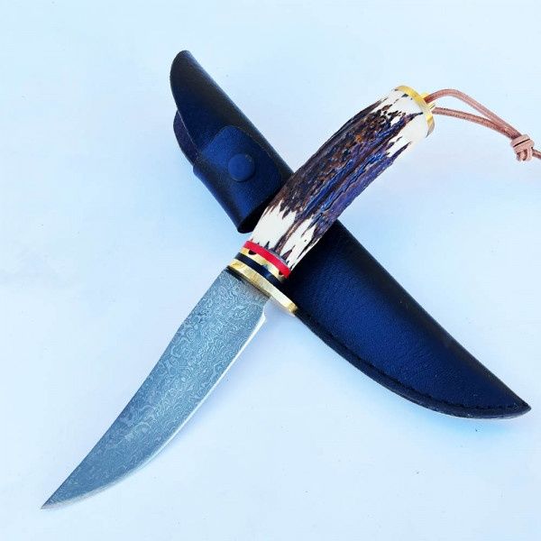 Ловен нож с рогова дръжка