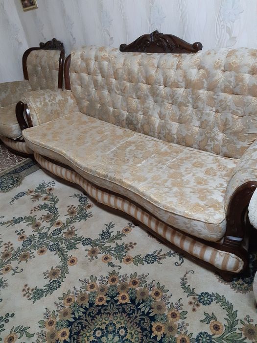 Продаётся;Диван, кресло,