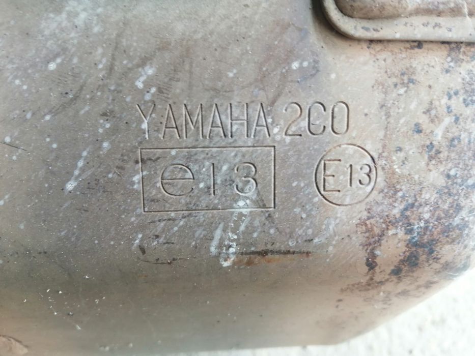 гърне с катализатор за Ямаха р6 06-14 година
