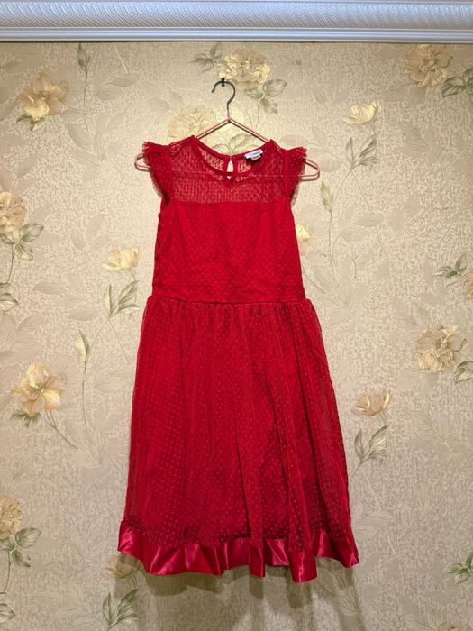 Продам детские  платья