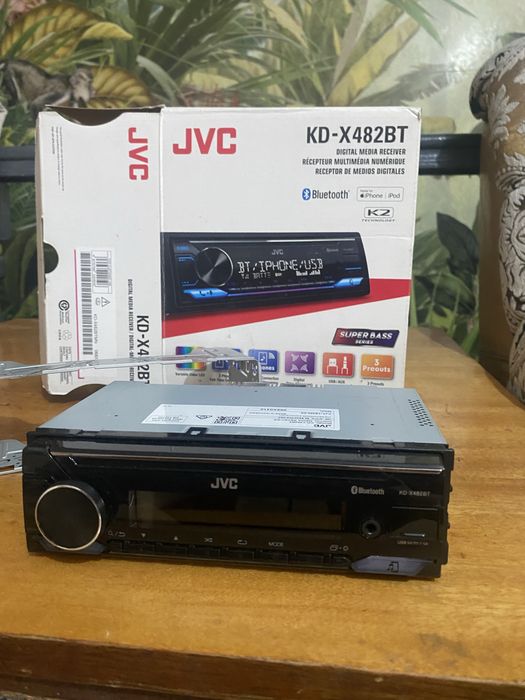 Магнитола JVC  KD-X482BT