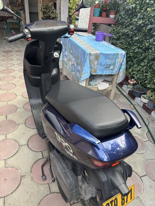 Vand sau inchiriez scutere , proprietar 2018,2016