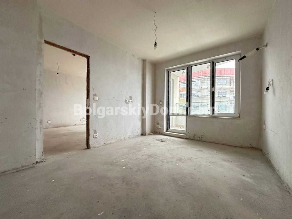 Продава се Двустаен апартамент в Бургас, Славейков - 76 кв.м за 1094 €/кв.м - Снимка #7