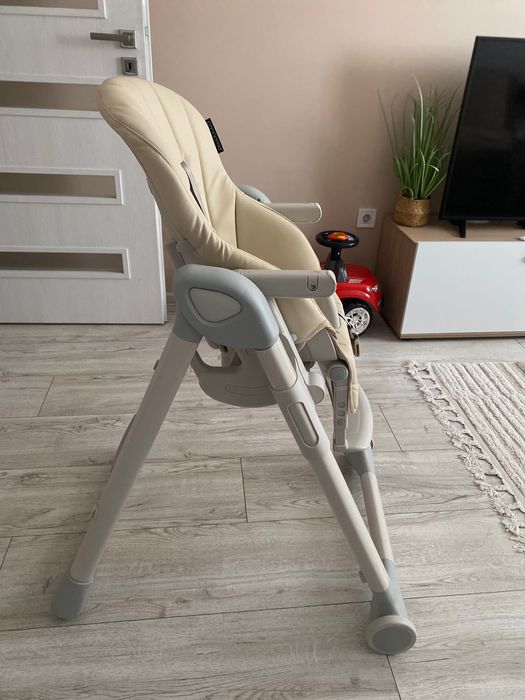 Стол за хранене