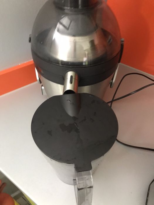 Сокоизстисквачка Philips HR1870