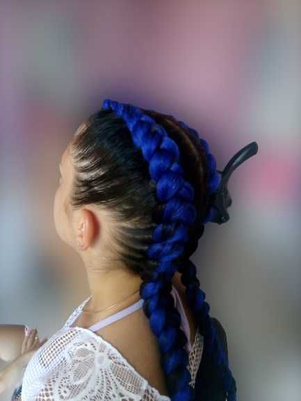 Codite afro și extensii par,coafat,tuns,tratamente