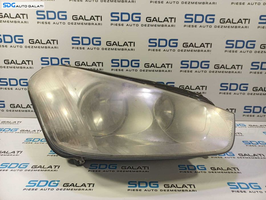 Far Dreapta EUROPA FARA Xenon Ford C-Max 2007 - 2010 [L1788]