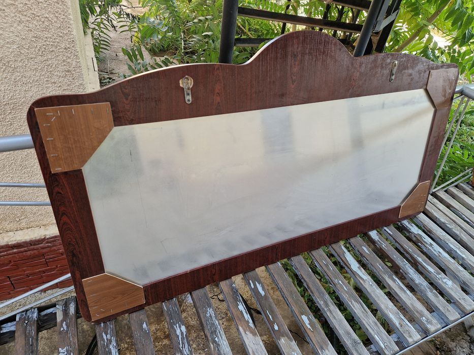 зеркало  в идеальном состоянии