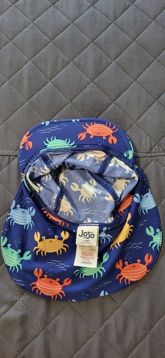 Vand costum intreg si sapca pentru plaja cu protectie solara JOJO MAMAN BEBE