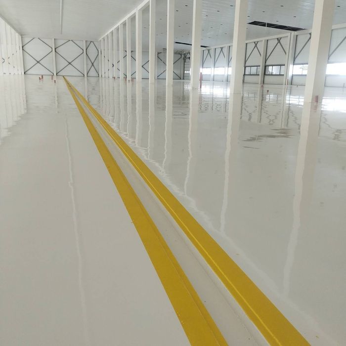 Epoksidniy nalivnoy pol