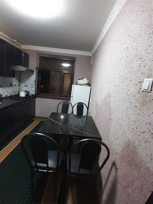 3 xonalik uy sotiladi