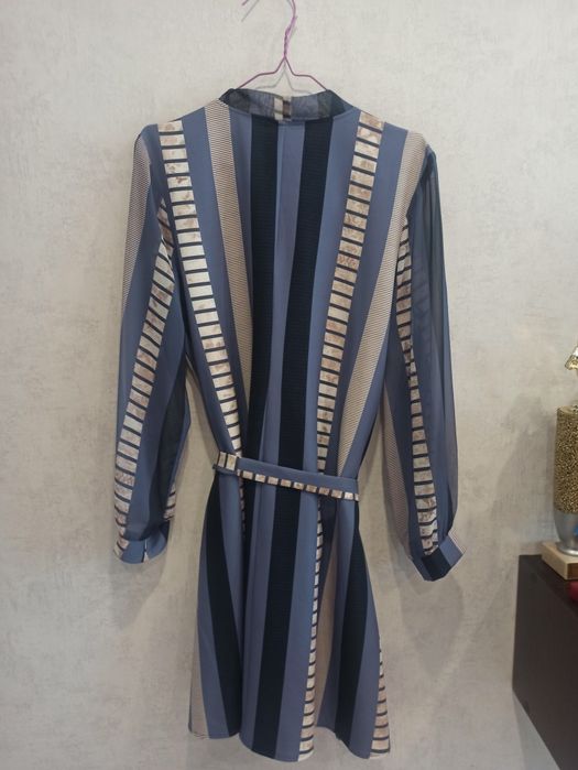 Продам платье новое