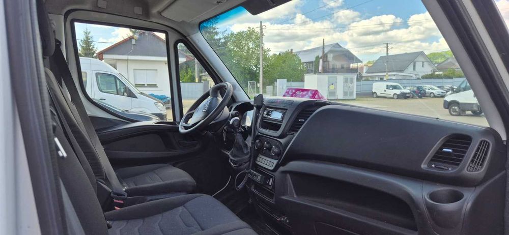 Vanzare Autoutilitara Iveco