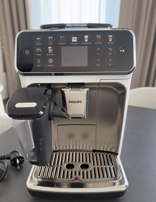 Кафеавтомат Philips Series 5400