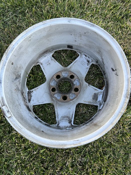 Janta Aluminiu Volvo