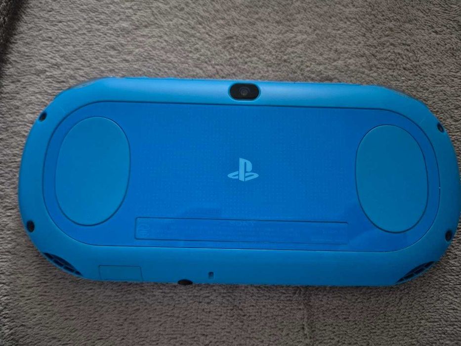 PS Vita 2000 Slim Blue 64 GB