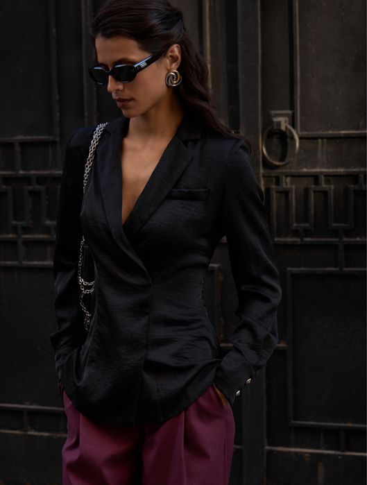 Блузка Lichi черная размер М