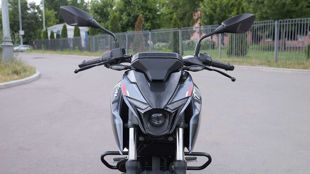 Мотоцикл Bajaj Pulsar N250