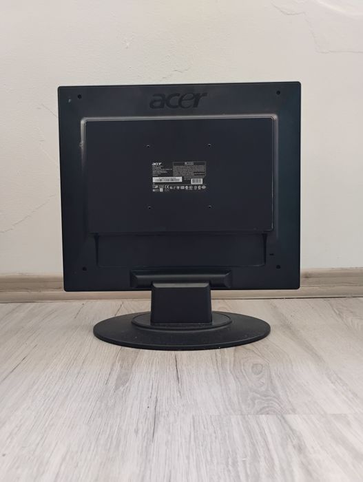 Монитор Aser 19 "