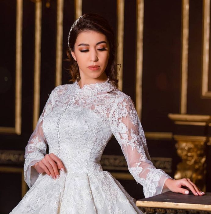 Tayyot biznes sotiladi. Tõy va oqshom liboslari