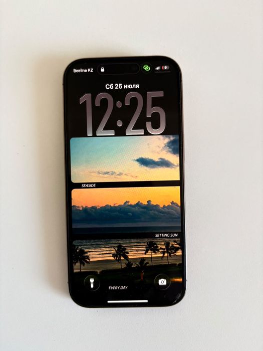 Продаю Iphone 16 pro