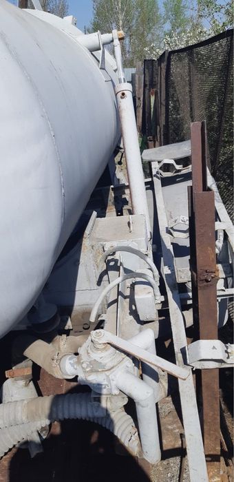 Пролам бочку от илососа