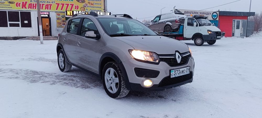 Продаю Рено Сандеро степвей