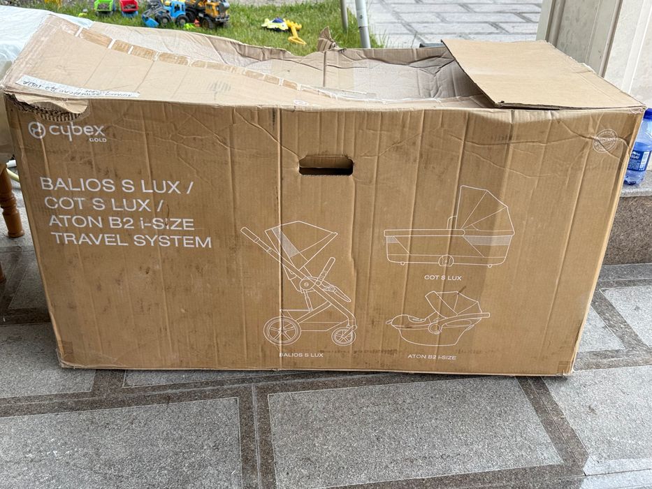 СРОЧНО ПРОДАМ КОЛЯСКУ Cybex balios s lux комплект 3 в 1