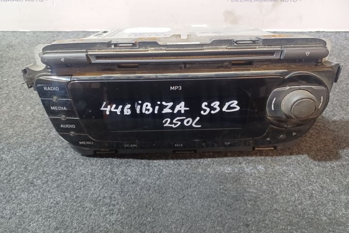 Radio cd 6J1035153G Seat Ibiza a 4-a generatie 6J