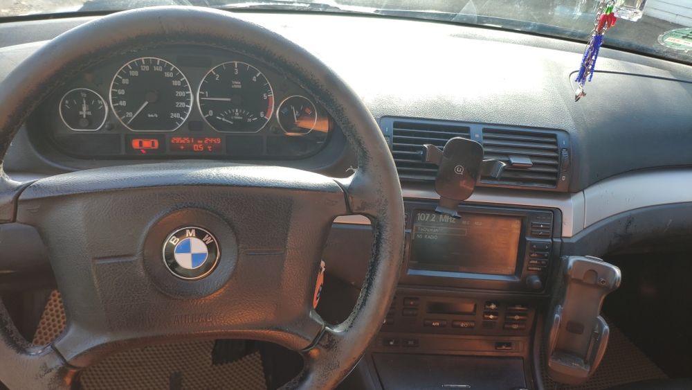 Продам БМВ 3 Е46 2004г 2л дизель