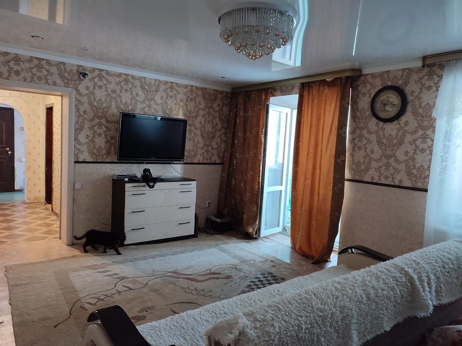 Продам 2х комнатную  квартиру