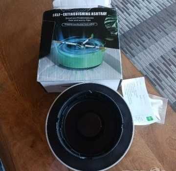 Бездимен пепелник