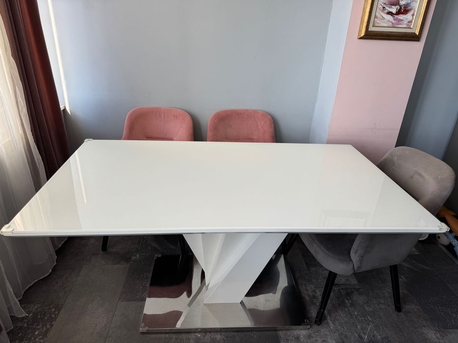 Маса използвана купувана за 600лв Възможен коментар по цената