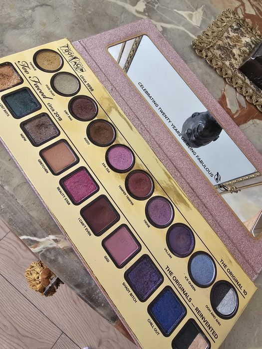 Fard Too Faced  pret fix