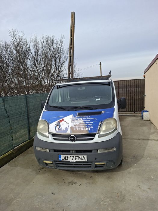Vând Opel vivaro 2006