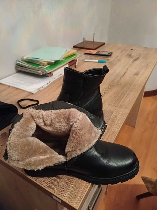 продам сапоги для мальчика