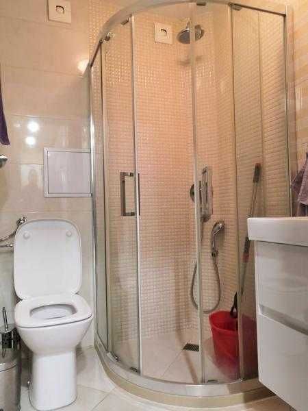 Дава се под наем Тристаен апартамент в Бургас, Лазур - 100 кв.м за 765 € - Снимка #1