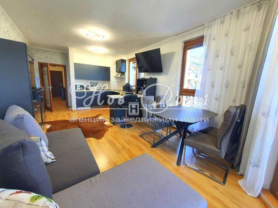 Продава се Двустаен апартамент в Варна, Галата - 81 кв.м за 1592 €/кв.м - Снимка #1