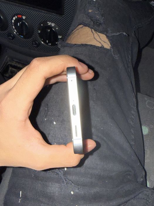 Samsung S24 256GB White