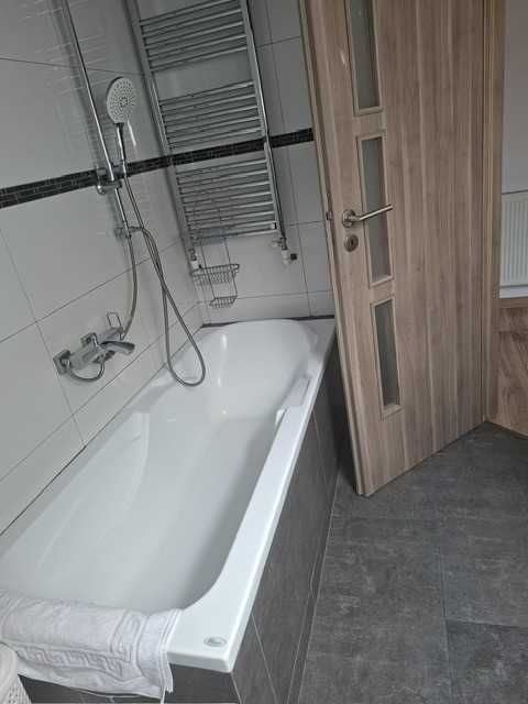 Apartament 3 camere Muzeul Apei, 520EUR