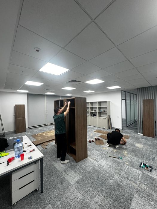 Сборщик мебельи услуга мебельщика.