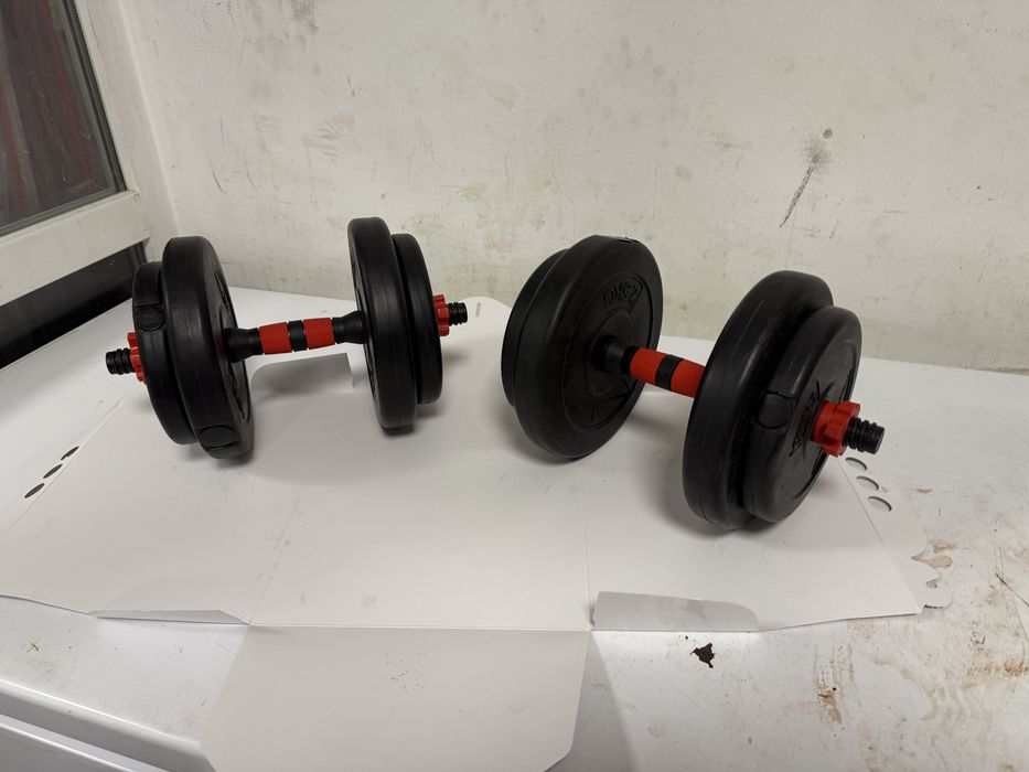 Set gantere reglabile noi 8 kg+8 kg=16 kg. Germany pret promo 100 lei