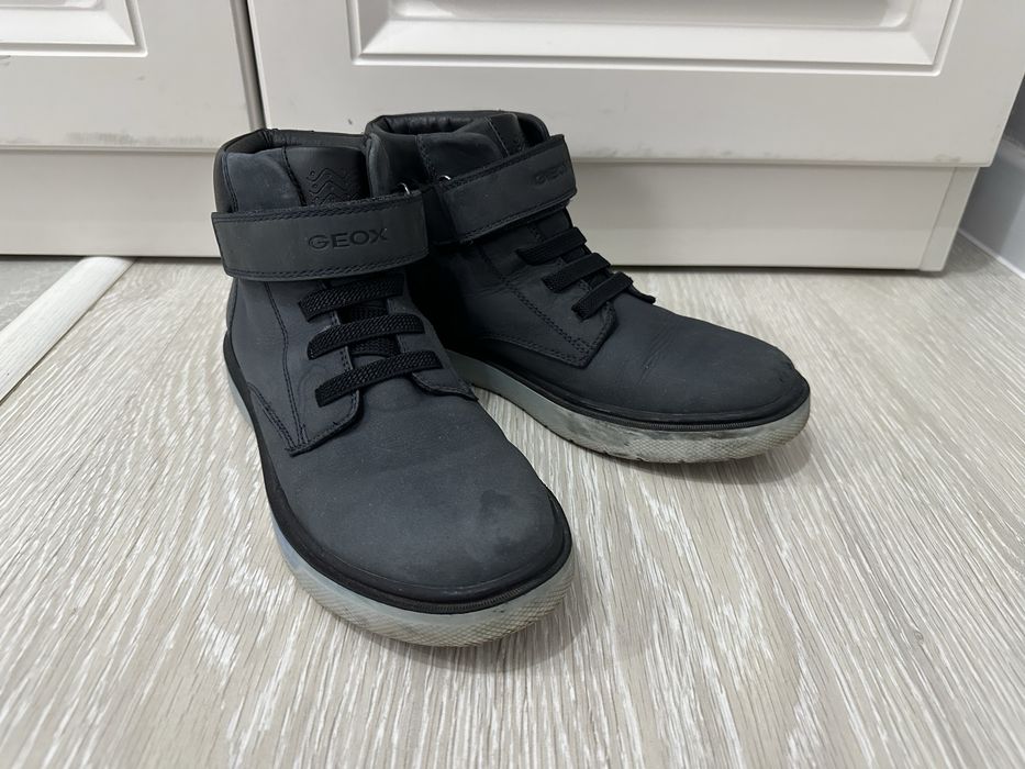 Ботинки демисезонные