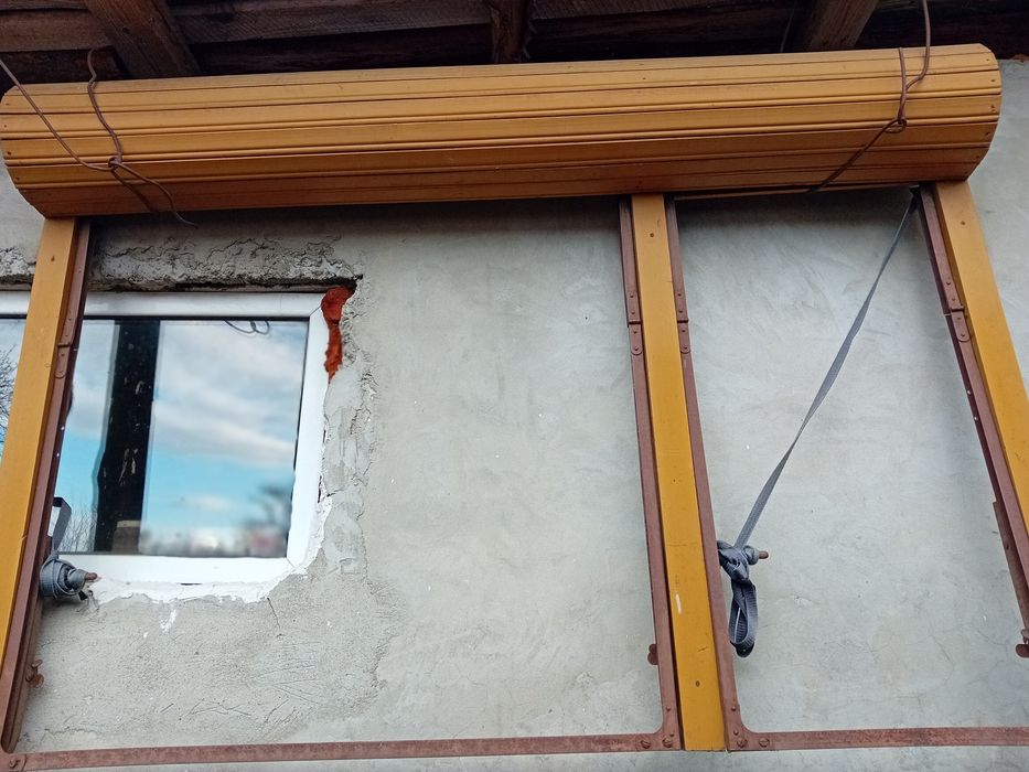 Jaluzele exterioare din lemn de tei